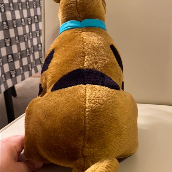❌SOLD❌Large Scooby Doo plush - Picture 3 of 5
